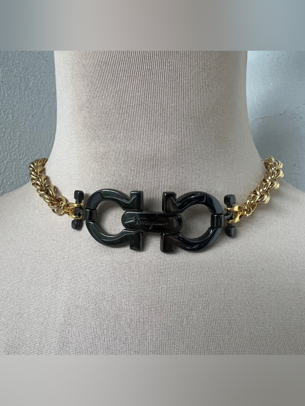 Custom Ferragamo Gancini Hardware Necklace Vintage Spiral Link Choker 15.5”